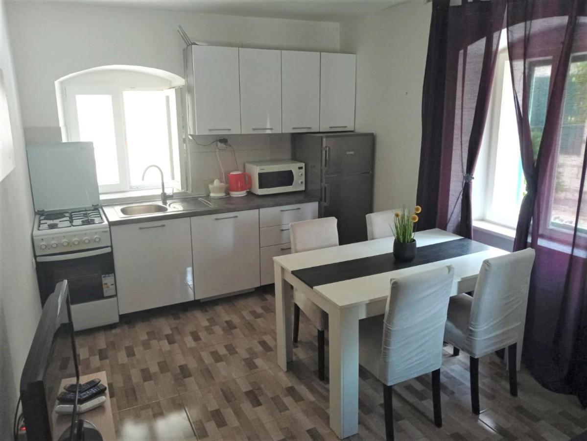 Apartment Karlito Kastela Exterior photo